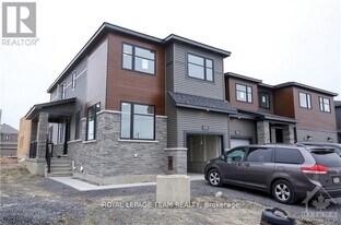 128 Lynn Coulter St in Ottawa, ON - Building Photo