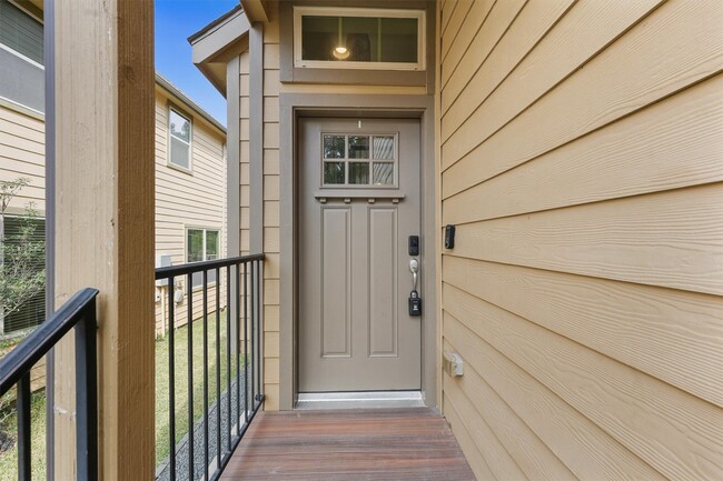 130 Biltmore Loop in Montgomery, TX - Building Photo - Building Photo