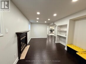 1540 Manorbrook Ct in Mississauga, ON - Building Photo - Building Photo