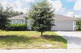 656 Hatchwood Dr in Haines City, FL - Building Photo