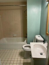 10306 Runnymede Ave in Garfield Heights, OH - Building Photo - Building Photo