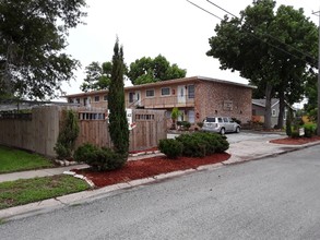 Crescent Village in Portland, TX - Building Photo - Building Photo