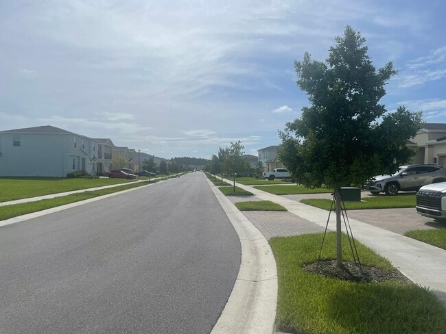 664 Veridian Cir NW in Palm Bay, FL - Building Photo - Building Photo