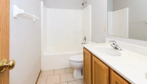 3044 Kings Realm Ave in Columbus, OH - Building Photo - Building Photo