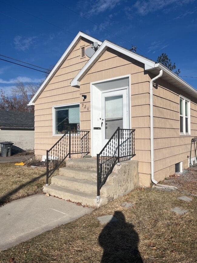 920 Willow St in Missoula, MT - Building Photo - Building Photo