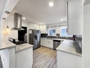 2229 88th Ave in Oakland, CA - Building Photo - Building Photo