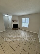 6398 W Fairfield Dr in Pensacola, FL - Building Photo - Building Photo