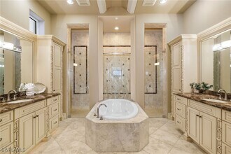 11777 Via Savona Ct in Miromar Lakes, FL - Building Photo - Building Photo