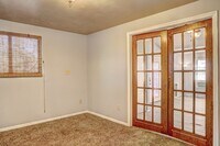 2124 Broadway photo'