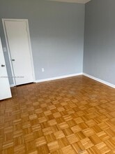 9281 W Bay Harbor Dr in Bay Harbor Islands, FL - Building Photo - Building Photo