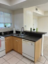 7516 NE 1st Ave in Miami, FL - Building Photo - Building Photo