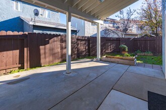 1955 Belgium Ave in Chico, CA - Building Photo - Building Photo