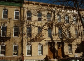 489 Lincoln Ave Apartments