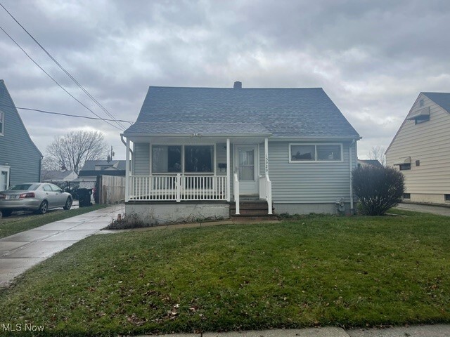 15920 Pike Blvd in Brook Park, OH - Building Photo