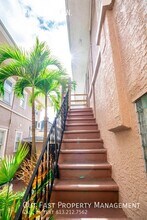 545 2nd St N in St. Petersburg, FL - Building Photo - Building Photo