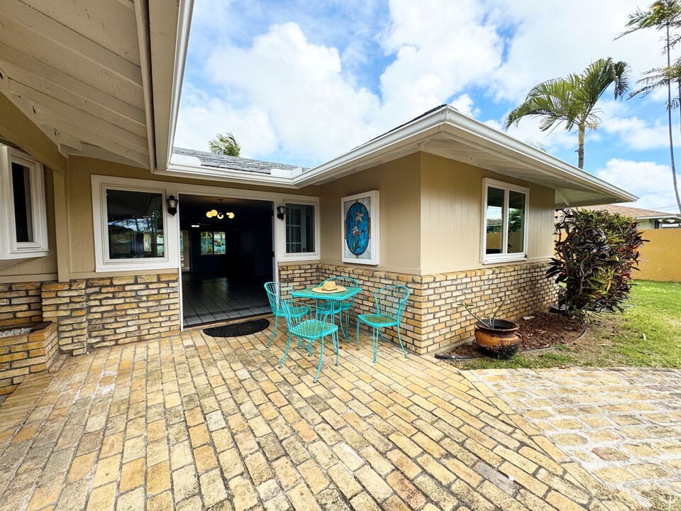 632 Kaiemi St in Kailua, HI - Building Photo