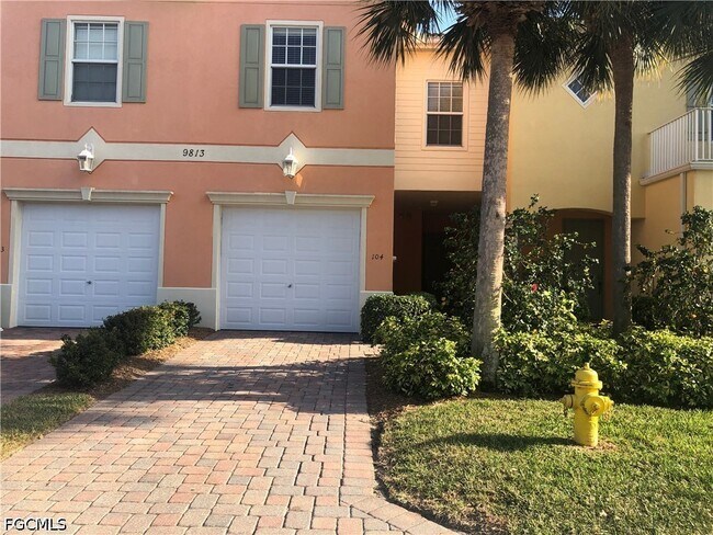 property at 9813 Quinta Artesa Way