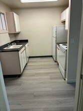 Clock Tower Apartments in San Rafael, CA - Building Photo - Building Photo