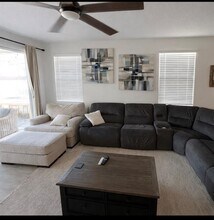 20707 John Gill Dr in Manor, TX - Building Photo - Building Photo