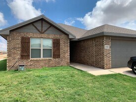 8710 12th St in Lubbock, TX - Building Photo