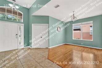 10229 Avelar Ridge Dr in Riverview, FL - Building Photo - Building Photo