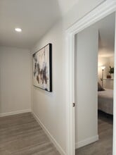 4265 Parnell Rd, Unit Bedroom in Marietta, GA - Foto de edificio - Building Photo