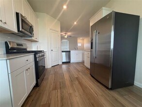 2412 Bold Venture Dr in Forney, TX - Building Photo - Building Photo