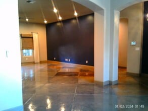 4401 Cron Way in Bakersfield, CA - Building Photo - Building Photo