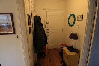 98 Hancock St, Unit 1 in Cambridge, MA - Building Photo - Building Photo