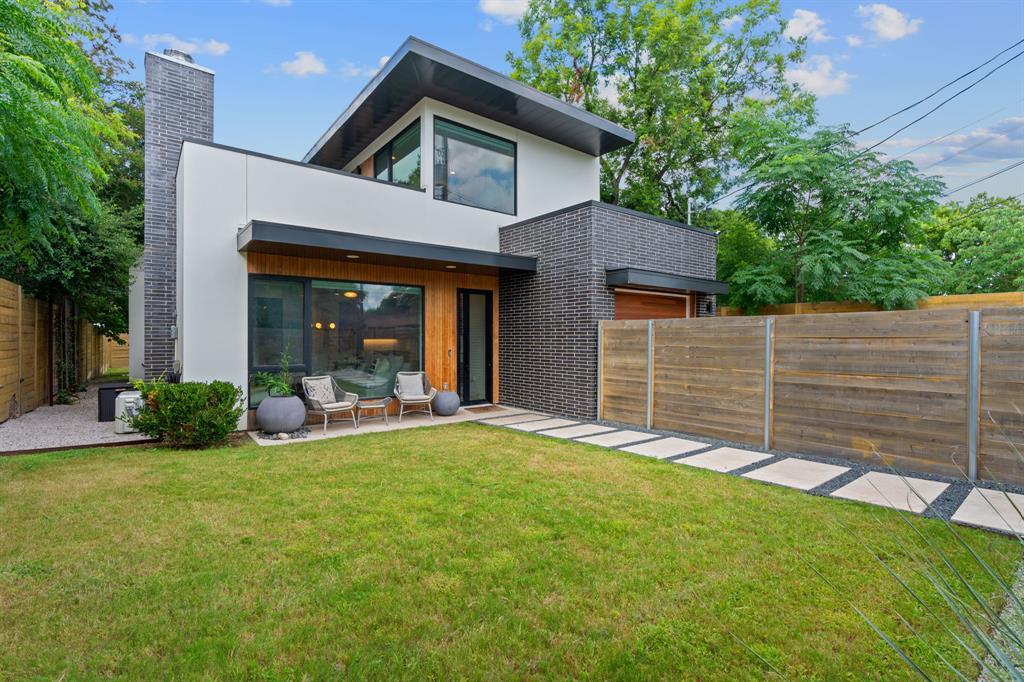 1908 E 11th St in Austin, TX - Building Photo