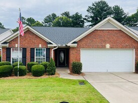 679 Kensington Ct SE in Aiken, SC - Building Photo
