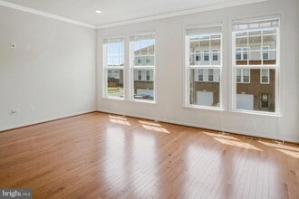 43316 Novi Terrace in Ashburn, VA - Building Photo - Building Photo