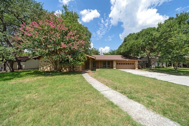 6808 Glen Ridge Dr in Austin, TX - Foto de edificio - Building Photo