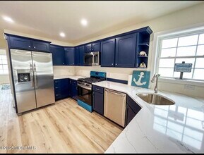1309 NW Central Ave in Seaside Park, NJ - Building Photo - Building Photo