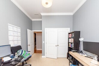 2901 N Halsted St in Chicago, IL - Building Photo - Building Photo