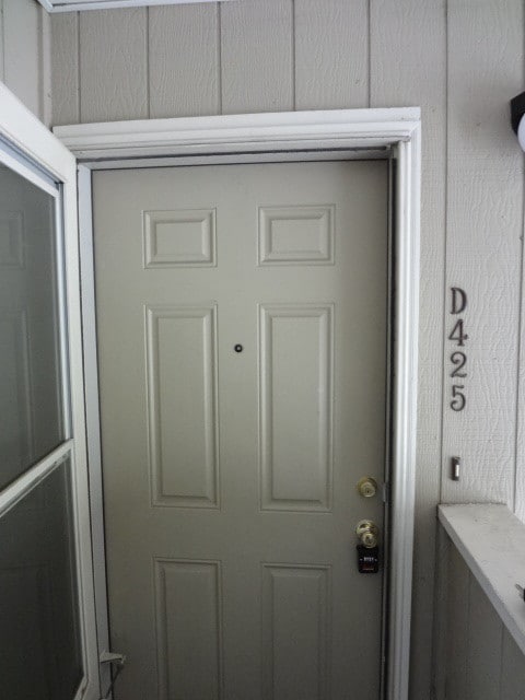 512 E Monroe Dr