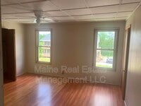 589 Main St photo'