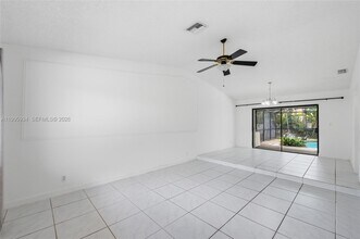 676 NW 107th Ln in Coral Springs, FL - Building Photo - Building Photo