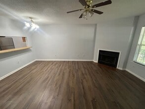 113 Country Town Dr in Columbia, SC - Building Photo - Building Photo