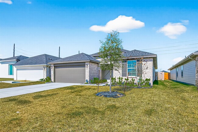 property at 3807 Wickley Prk Wy