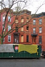 206 Prospect Pl in Brooklyn, NY - Foto de edificio - Building Photo
