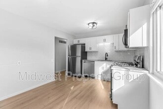 1450 Tahoe Dr in Florissant, MO - Building Photo - Building Photo