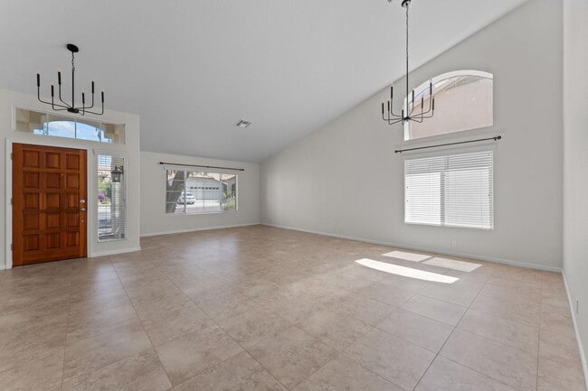 4423 E Vista Val Verde Dr in Cave Creek, AZ - Building Photo - Building Photo