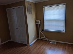 2640 Olive St, Unit 1-209 in Louisville, KY - Building Photo - Building Photo