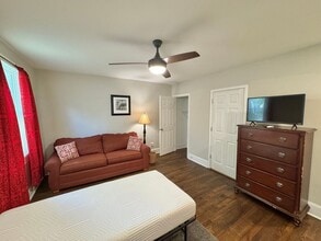 237 Brevard St in Statesville, NC - Building Photo - Building Photo