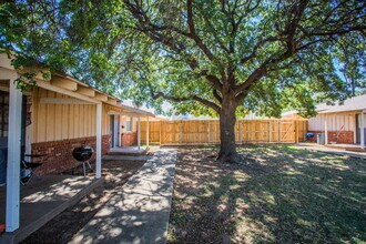 2811 43rd St in Lubbock, TX - Building Photo - Building Photo