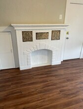 2000 N Market St, Unit 2 in Jacksonville, FL - Building Photo - Building Photo
