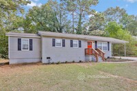 102 Shepherd Dr in Stockbridge, GA - Building Photo - Building Photo