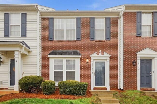 3028 Misty Harbor Cir in Cramerton, NC - Building Photo - Building Photo