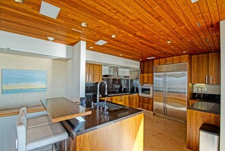 216 33rd Pl in Hermosa Beach, CA - Building Photo - Building Photo